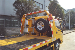 左贡附近汽车搭电救援电话